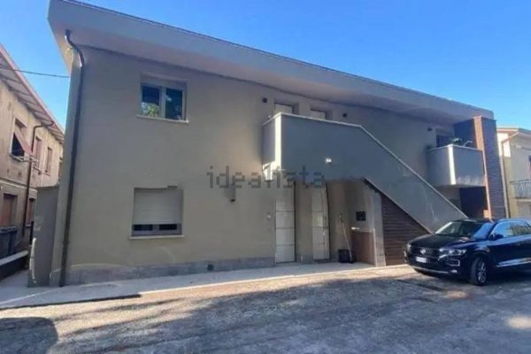 appartamento in vendita a Bastia Umbra in zona Bastiola