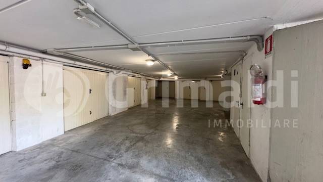 box auto in vendita a Bastia Umbra