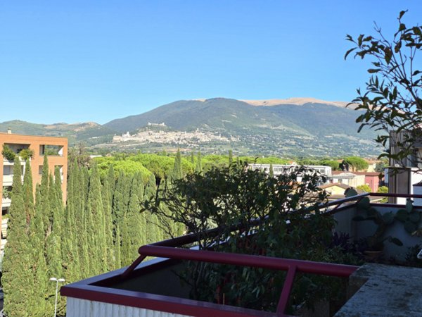 appartamento in vendita a Bastia Umbra