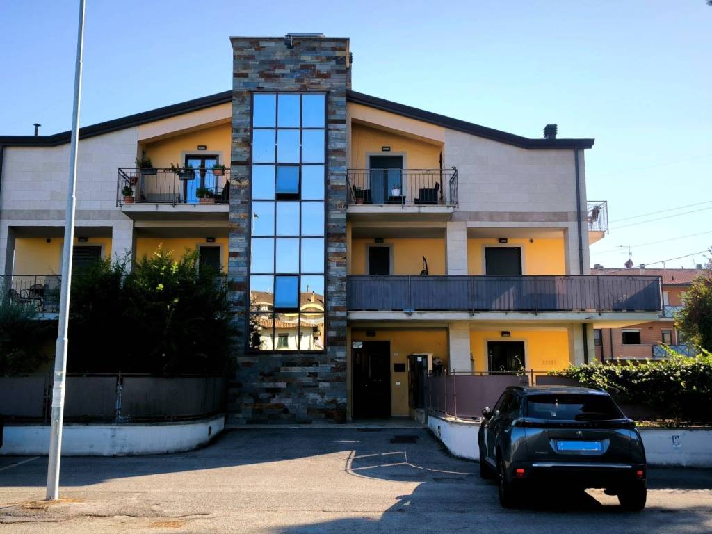 appartamento in vendita a Bastia Umbra in zona Cipresso