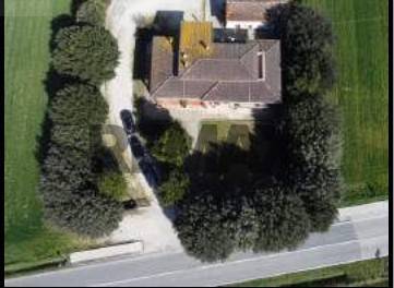 casa indipendente in vendita a Bastia Umbra
