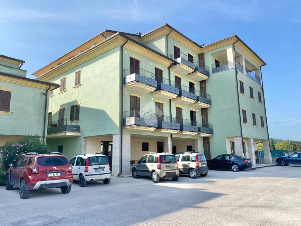 appartamento in vendita a Bettona in zona Passaggio