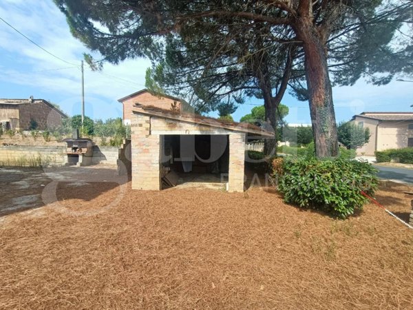 casa indipendente in vendita a Bettona in zona Cerreto