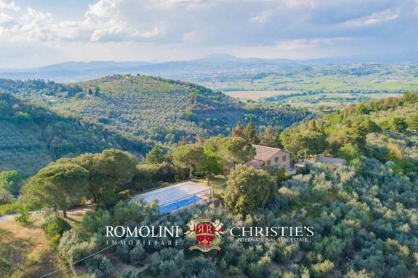 casa indipendente in vendita a Bettona