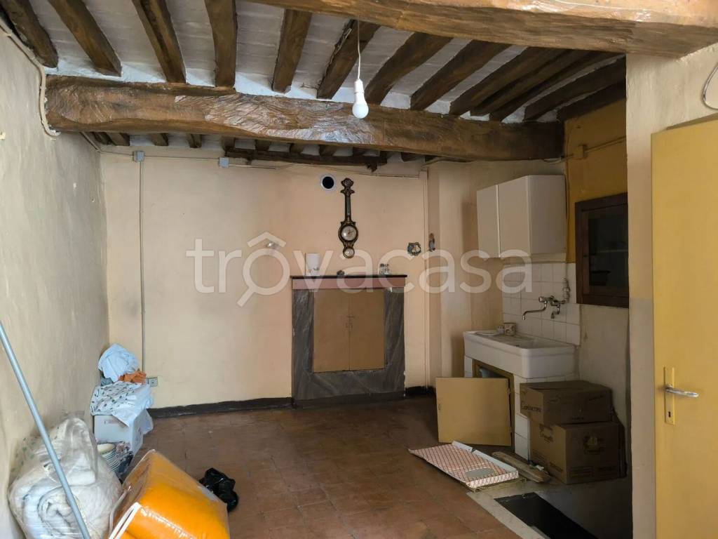 casa indipendente in vendita a Bettona