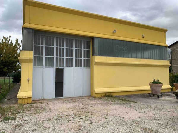 casa semindipendente in vendita a Bettona