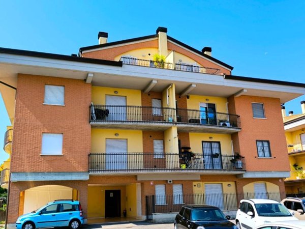 appartamento in vendita a Bettona in zona Passaggio