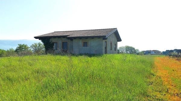 casa indipendente in vendita a Bettona in zona Passaggio