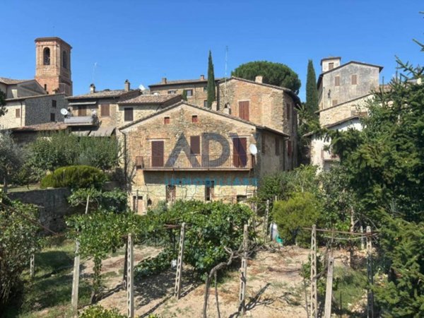 intera palazzina in vendita a Bettona
