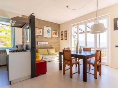 casa indipendente in vendita a Bettona