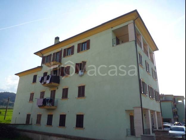 appartamento in vendita a Bettona in zona Passaggio