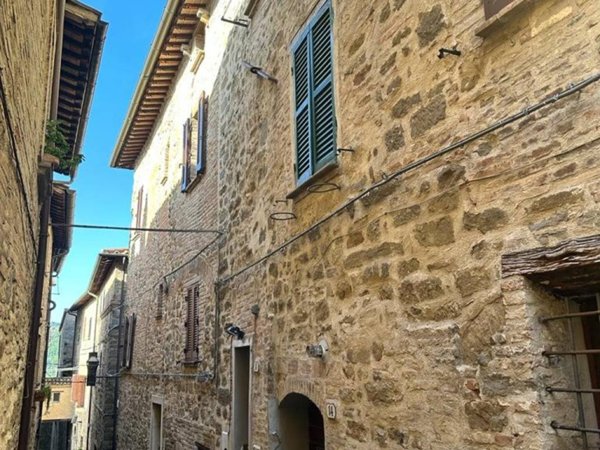 casa indipendente in vendita a Bettona