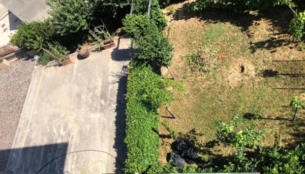 appartamento in vendita a Bettona in zona Passaggio
