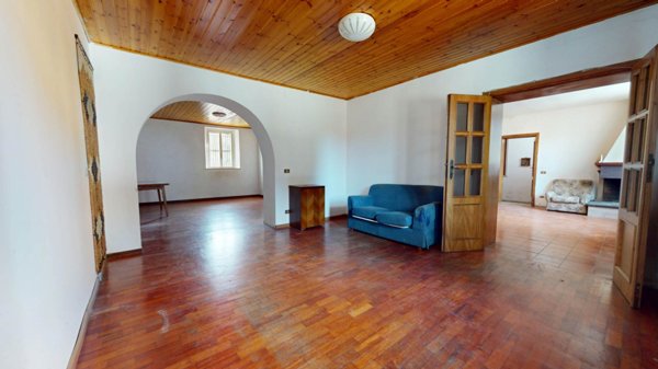 casa indipendente in vendita a Bettona in zona Passaggio