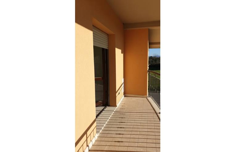 appartamento in vendita a Bettona in zona Passaggio