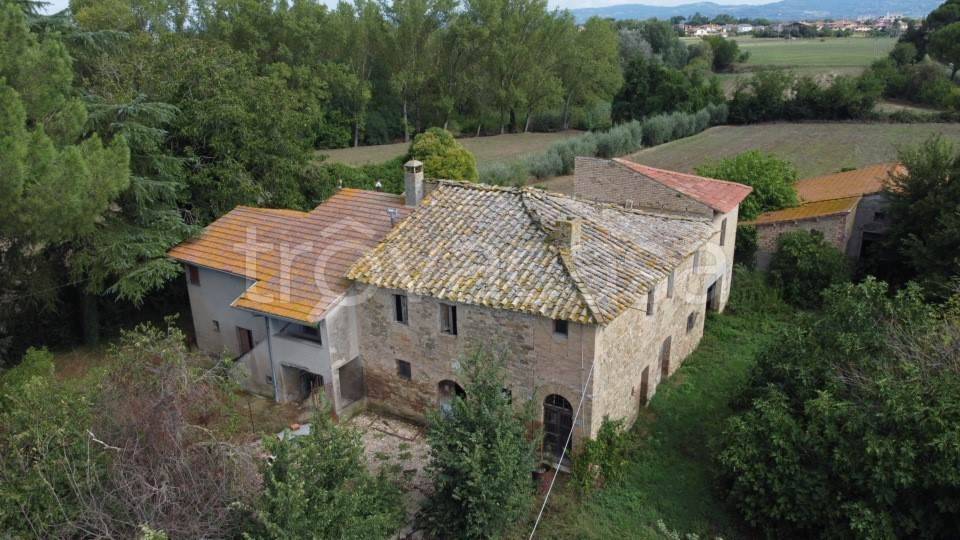casa indipendente in vendita a Bettona in zona Colle