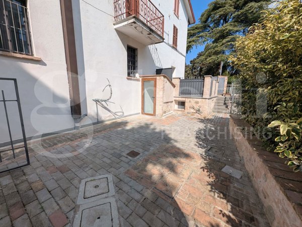 appartamento in vendita a Bettona in zona Passaggio