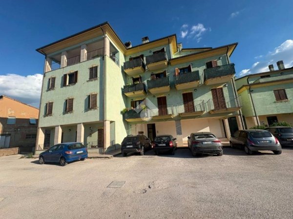appartamento in vendita a Bettona in zona Passaggio