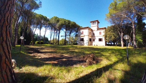 casa indipendente in vendita a Bevagna