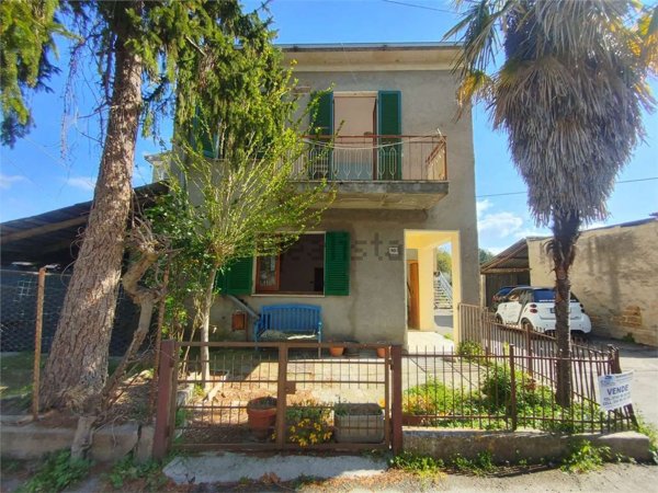 casa semindipendente in vendita a Bevagna in zona Cantalupo