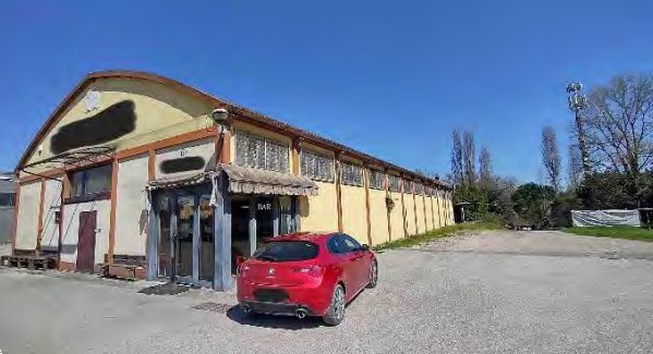 locale di sgombero in vendita a Bevagna