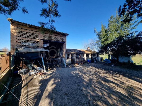 ufficio in vendita a Bevagna