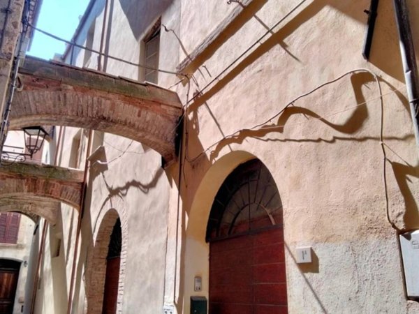 casa indipendente in vendita a Bevagna