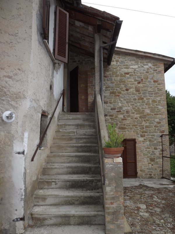 casa indipendente in vendita a Bevagna