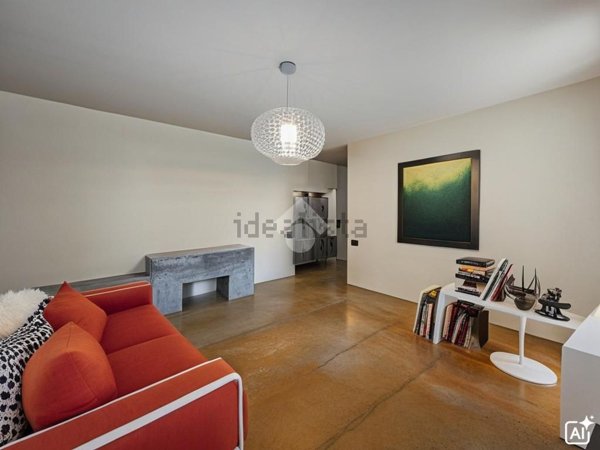 casa indipendente in vendita a Bevagna