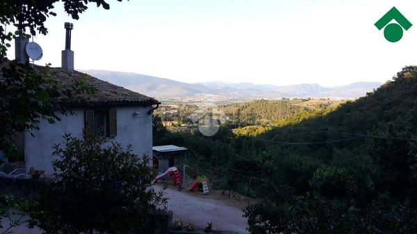 pentavano in vendita a Bevagna