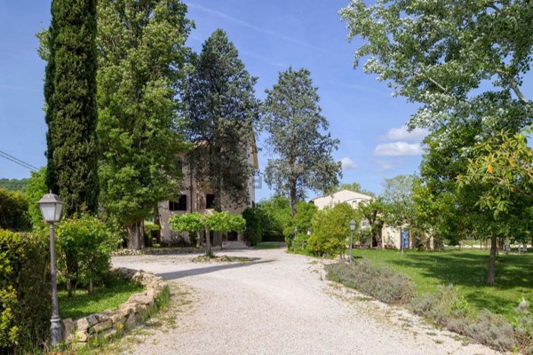 casa indipendente in vendita a Bevagna