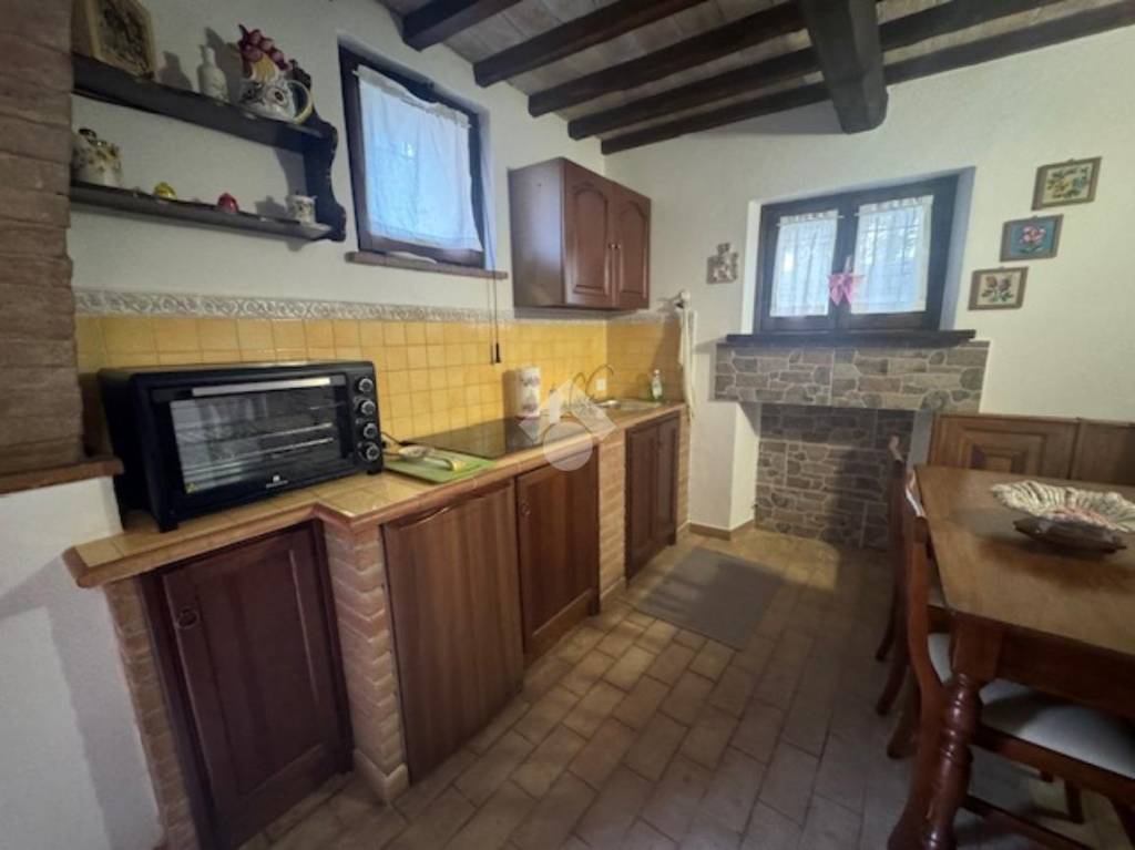 casa indipendente in vendita a Bevagna in zona Cantalupo