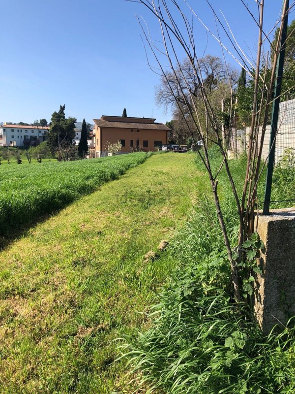 terreno edificabile in vendita a Bevagna