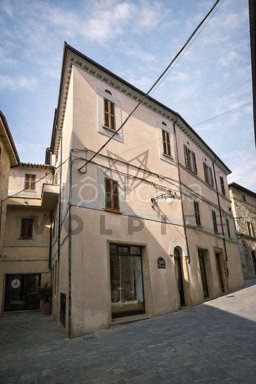 casa indipendente in vendita a Bevagna
