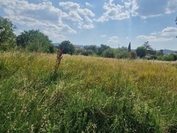 terreno edificabile in vendita a Bevagna in zona Cantalupo