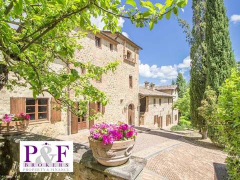 intera palazzina in vendita a Bevagna