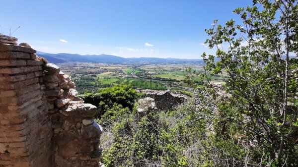 casale in vendita a Campello sul Clitunno in zona Pissignano