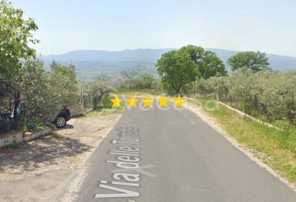 appartamento in vendita a Campello sul Clitunno in zona Lenano