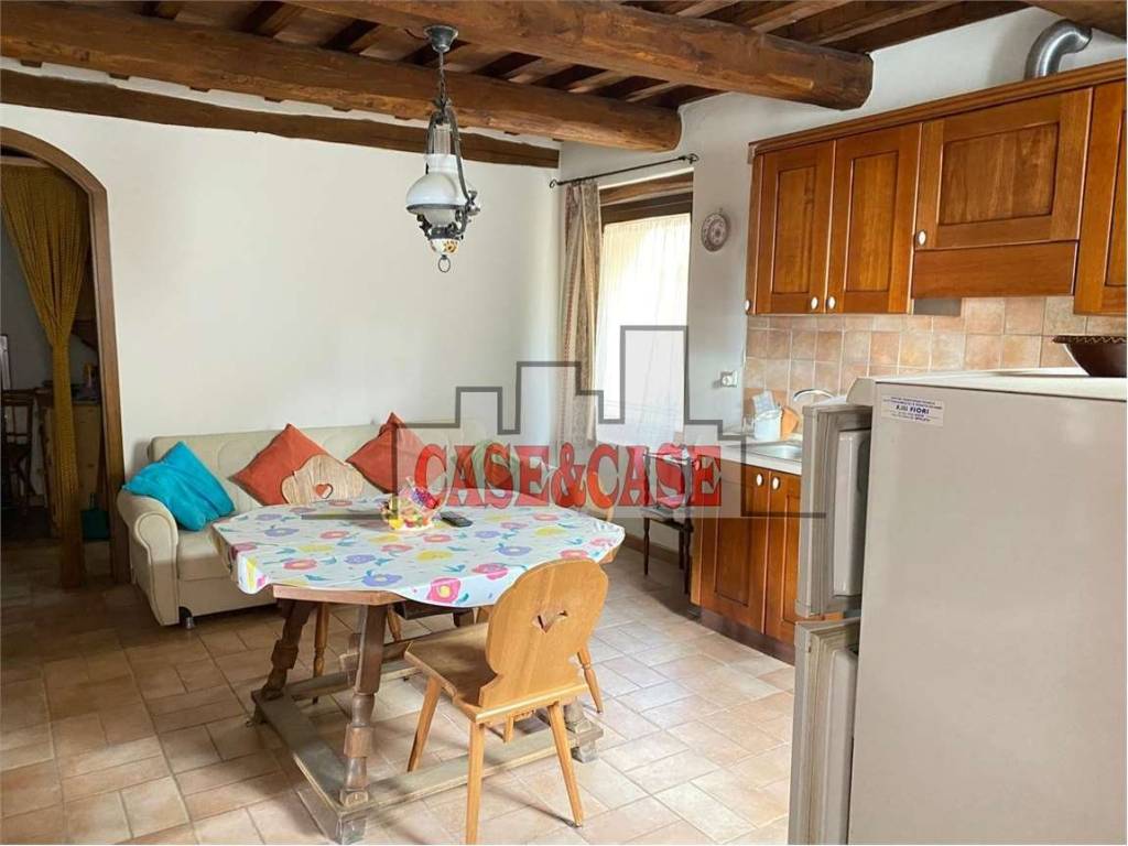 appartamento in vendita a Campello sul Clitunno in zona Pissignano