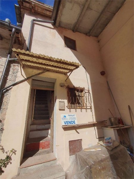 appartamento in vendita a Campello sul Clitunno in zona Spina Nuova