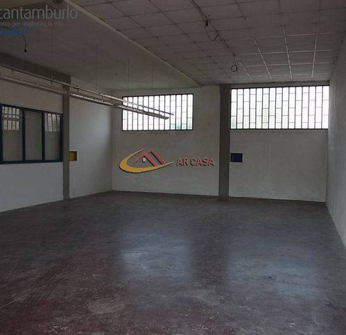 negozio in vendita a Campello sul Clitunno