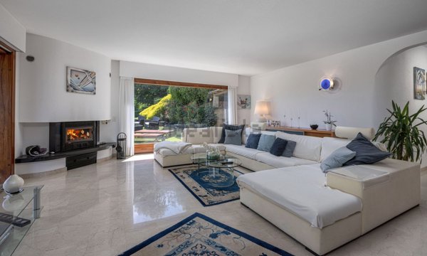 casa indipendente in vendita a Campello sul Clitunno