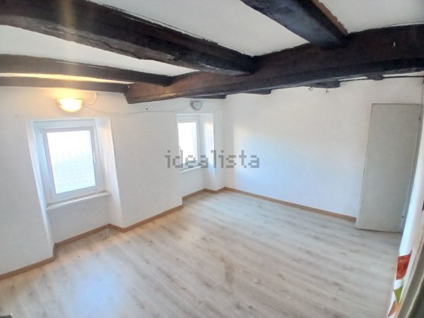 appartamento in vendita a Campello sul Clitunno