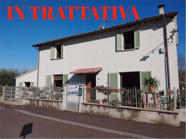 casa indipendente in vendita a Cannara