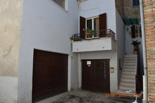 casa indipendente in vendita a Cannara