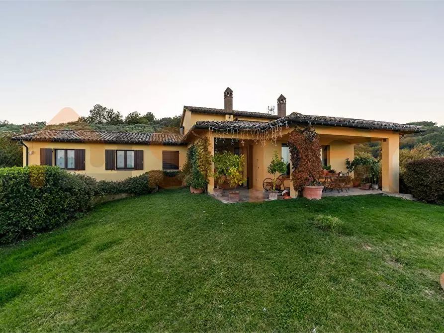 casa indipendente in vendita a Cannara