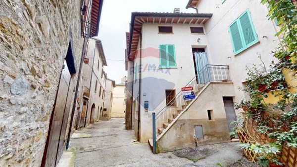 casa indipendente in vendita a Cannara