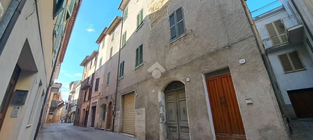 casa indipendente in vendita a Cannara