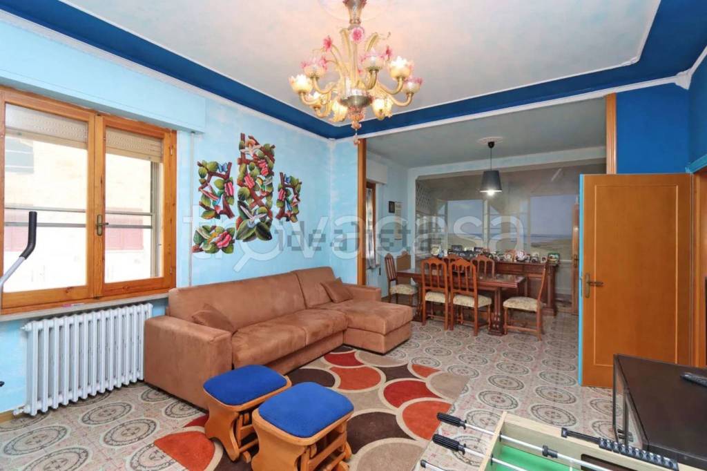 casa indipendente in vendita a Cannara