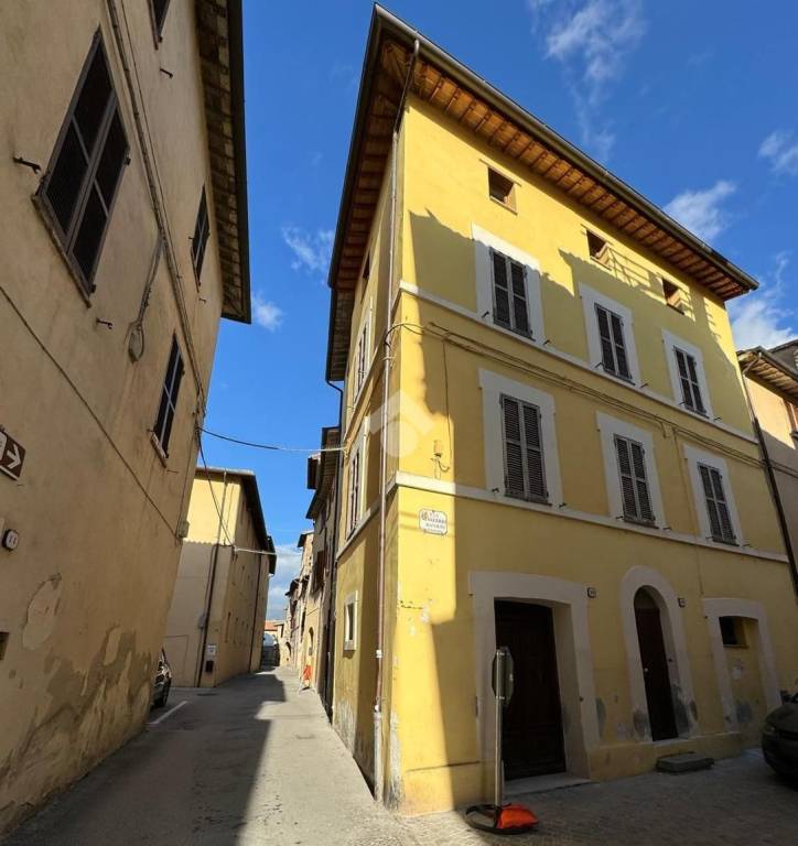 casa indipendente in vendita a Cannara